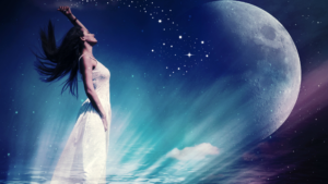 Femme divine qui se connecte au monde spirituel