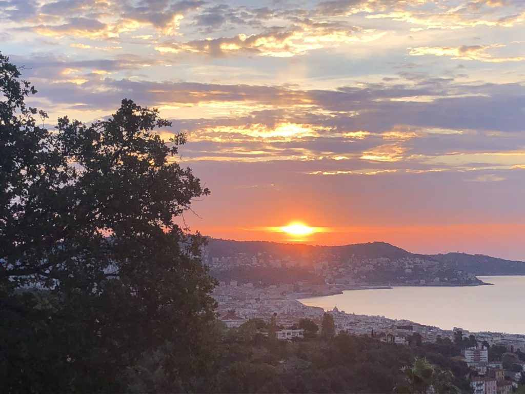 Photo du lever de soleil à Nice